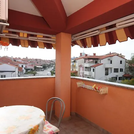 Apartment With A Parking Space - 7340